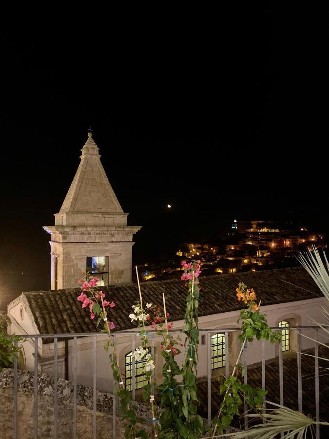 Da Cleo-Nel Cuore Del Barocco Siciliano Ragusa Bagian luar foto